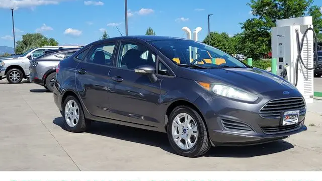 Preowned 2015 Ford Fiesta SE for Sale