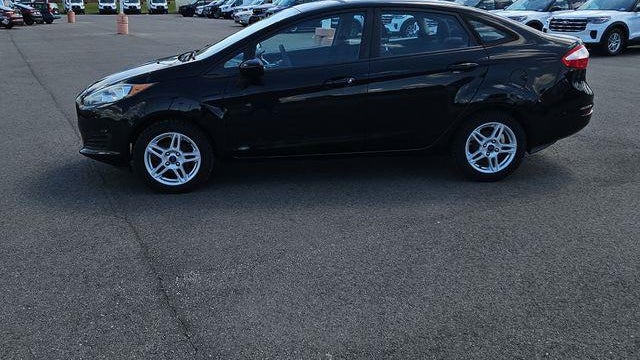 2017 Ford Fiesta SE