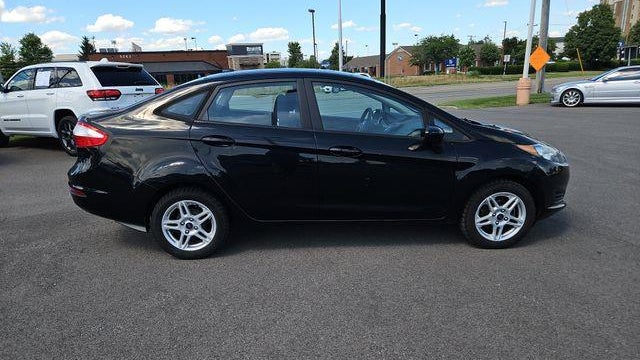2017 Ford Fiesta SE