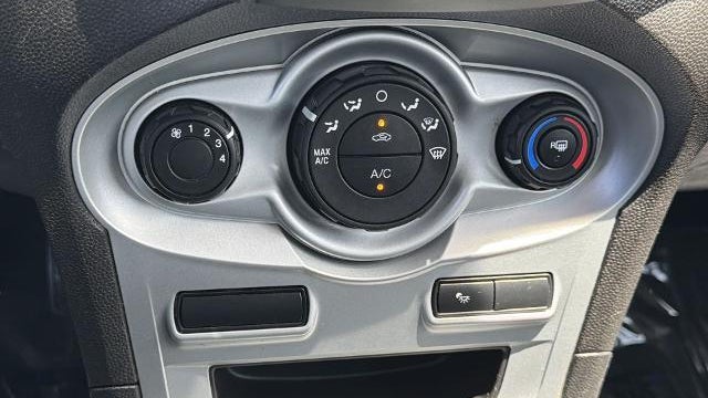 2018 Ford Fiesta SE