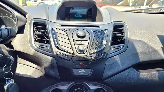 2014 Ford Fiesta SE