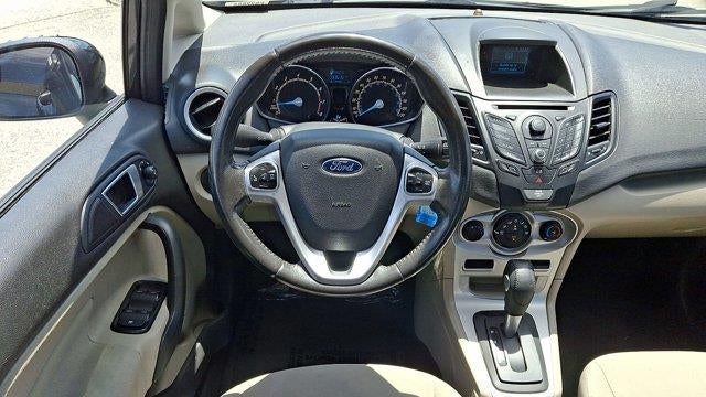 2015 Ford Fiesta SE