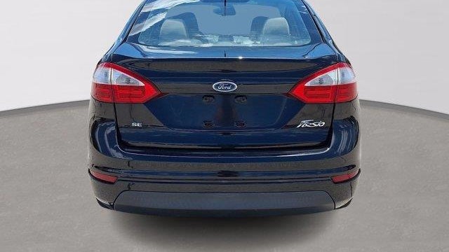 2015 Ford Fiesta SE