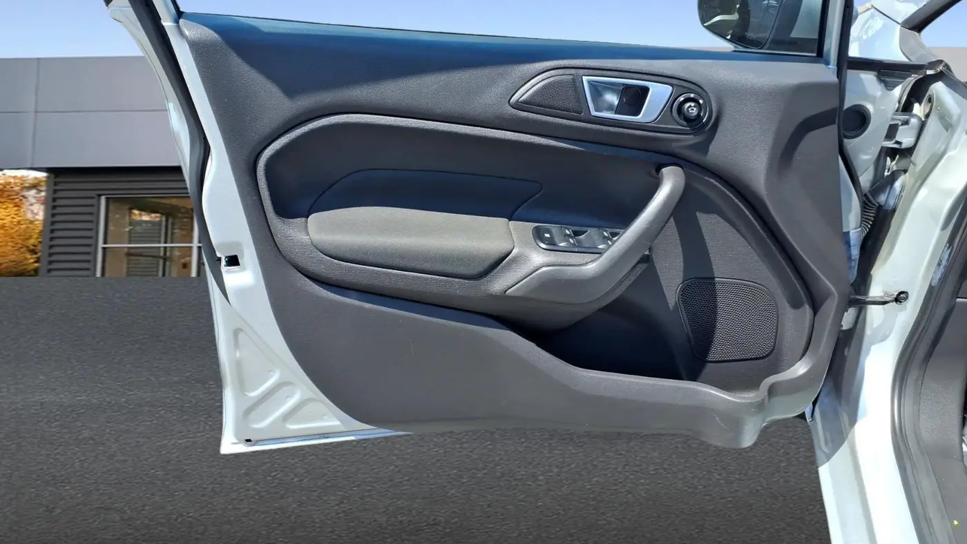 2016 Ford Fiesta SE