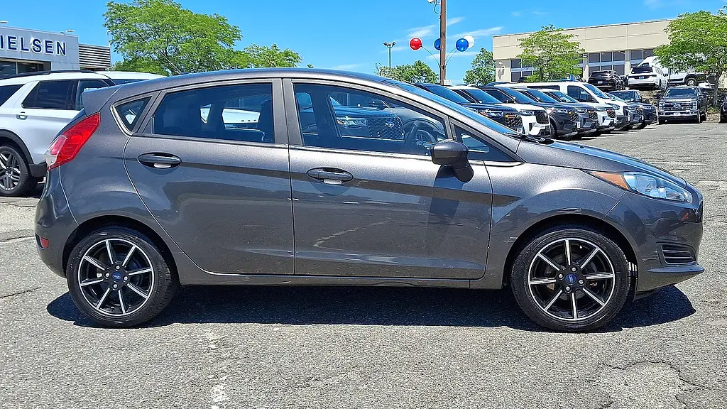 2017 Ford Fiesta SE