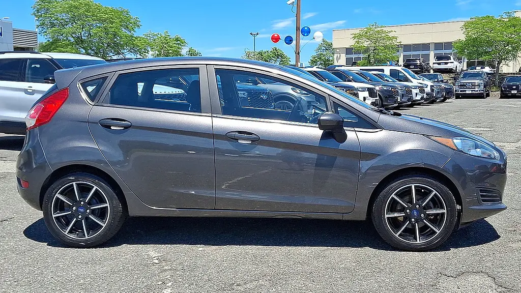 2017 Ford Fiesta SE