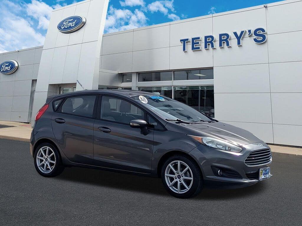 2016 Ford Fiesta - $9,795