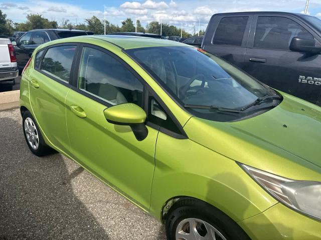 2011 Ford Fiesta - $2,180