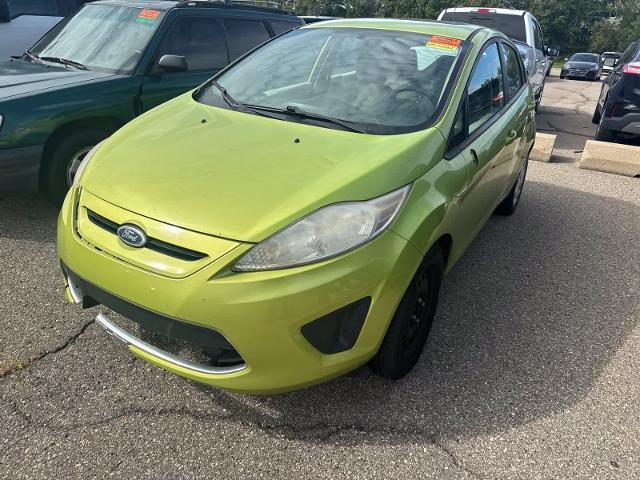 2011 Ford Fiesta - $2,180