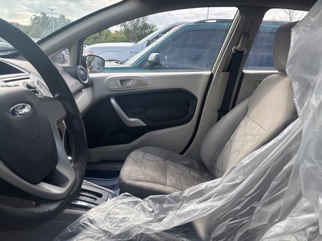 2011 Ford Fiesta - $2,180