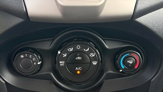 2012 Ford Fiesta SE