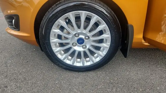 2016 Ford Fiesta Titanium