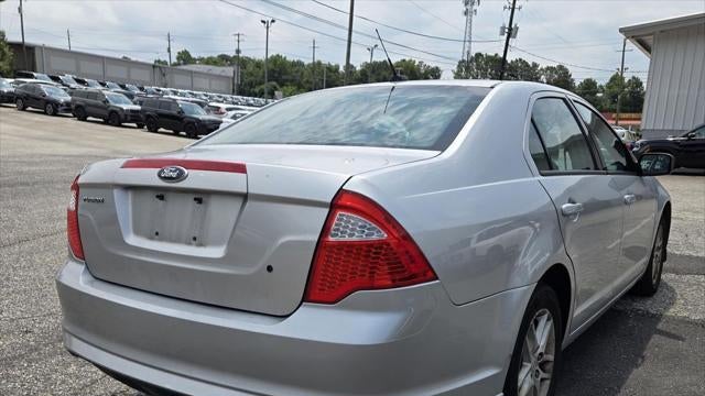 2012 Ford Fusion S