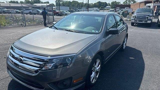 Preowned 2012 Ford Fusion SE for Sale
