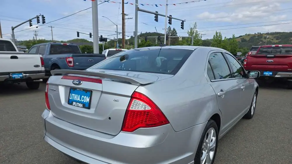 2012 Ford Fusion SE