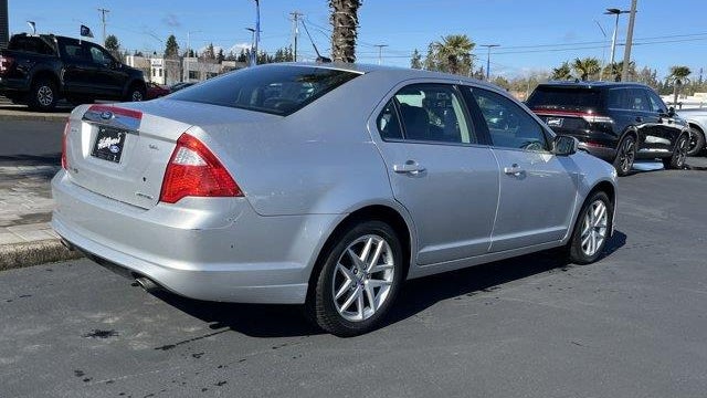 2012 Ford Fusion SEL