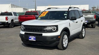 2023 Ford Bronco Sport with Oxford White Exterior
