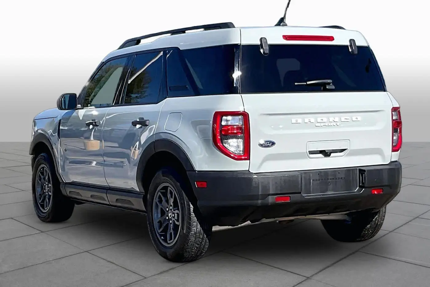 2024 Ford Bronco - $24,991
