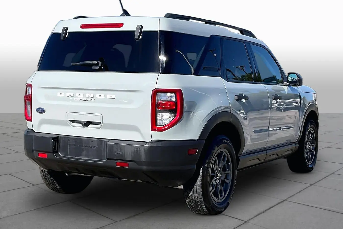 2024 Ford Bronco - $24,991