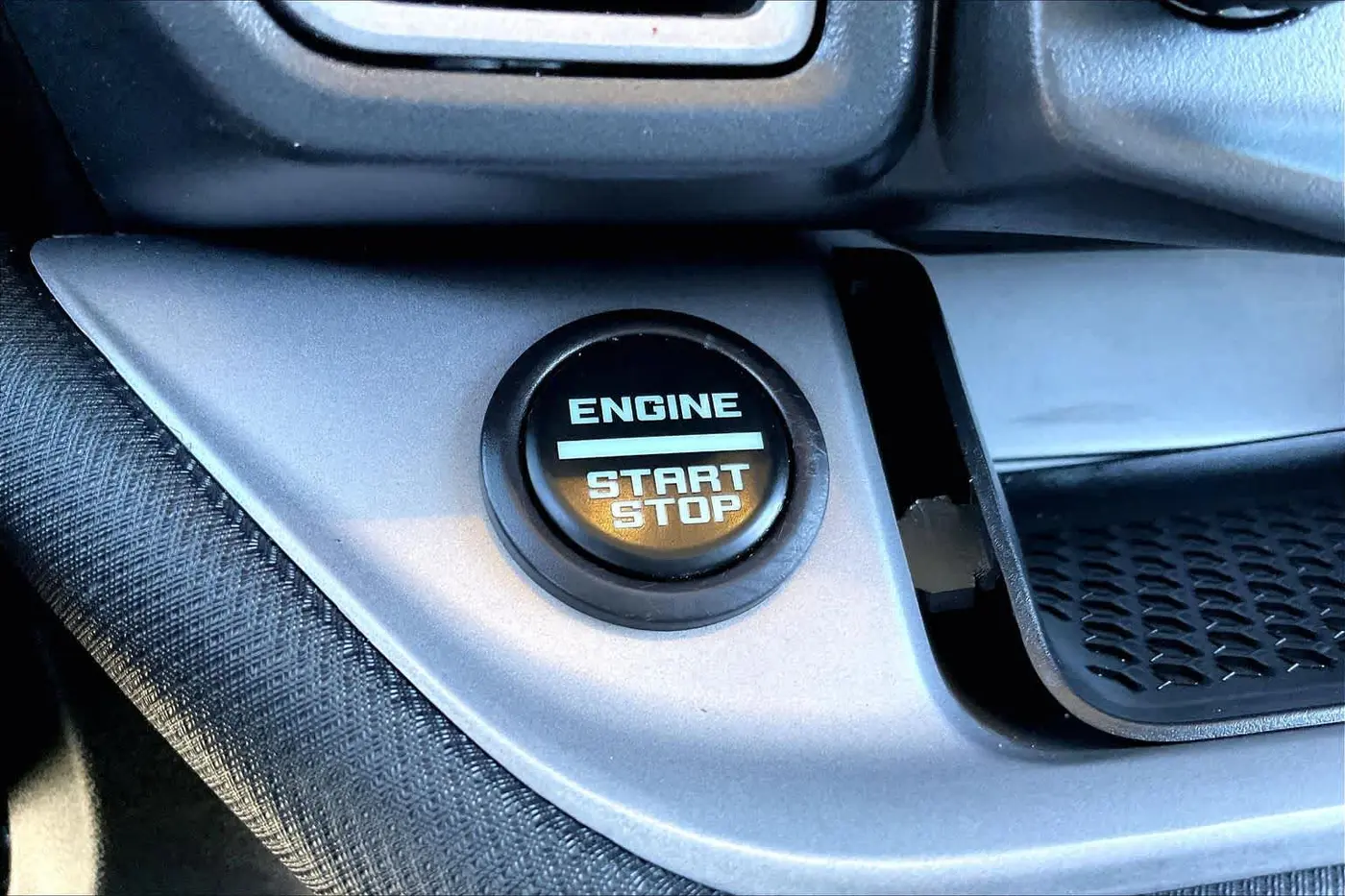 2024 Ford Bronco - $24,991