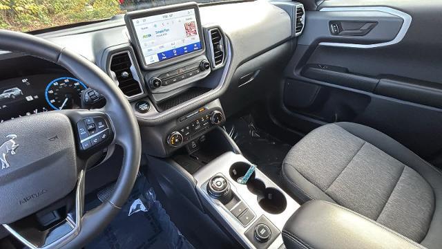 2024 Ford Bronco - $33,000