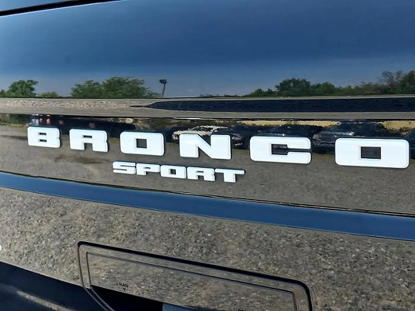 2023 Ford Bronco - $21,499