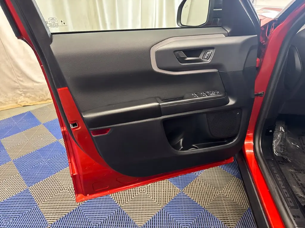 2023 Ford Bronco - $23,495