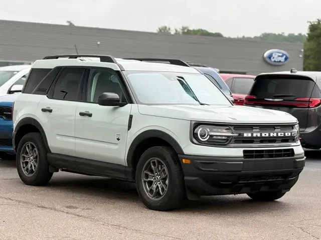 2023 Ford Bronco - $19,500