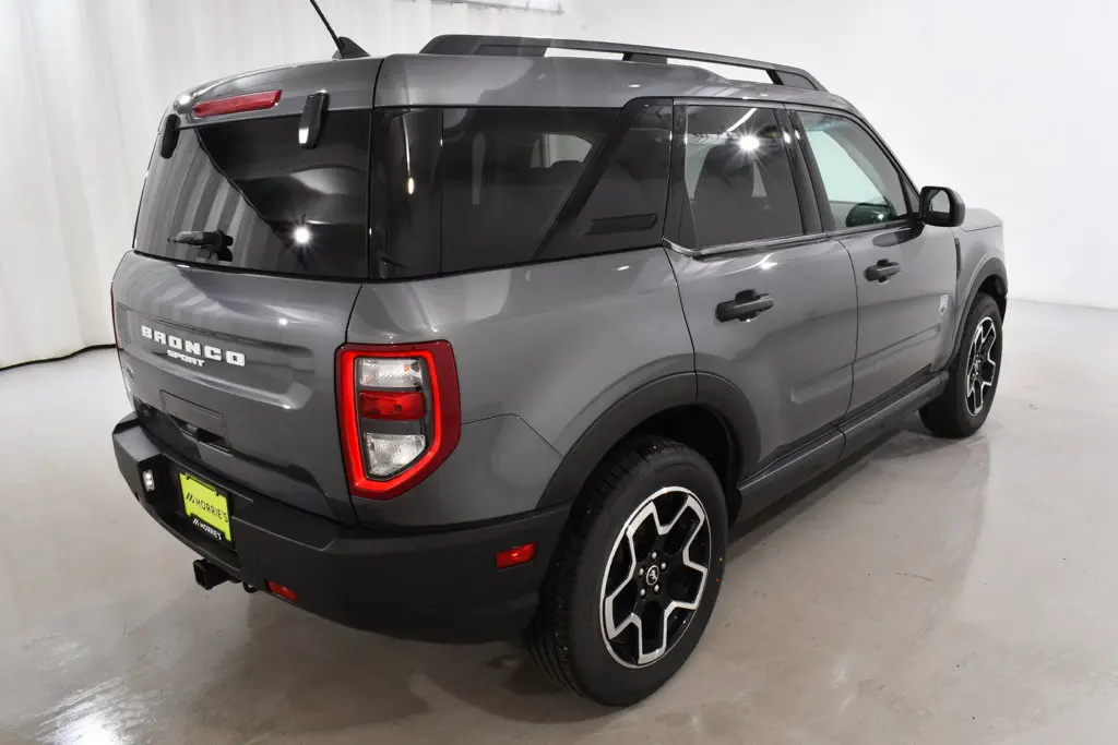 2022 Ford Bronco - $19,555