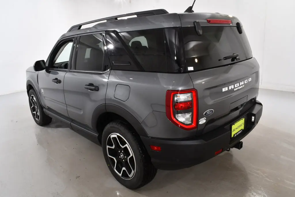 2022 Ford Bronco - $19,555