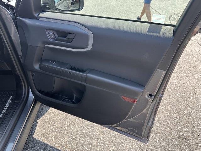 2022 Ford Bronco - $26,585