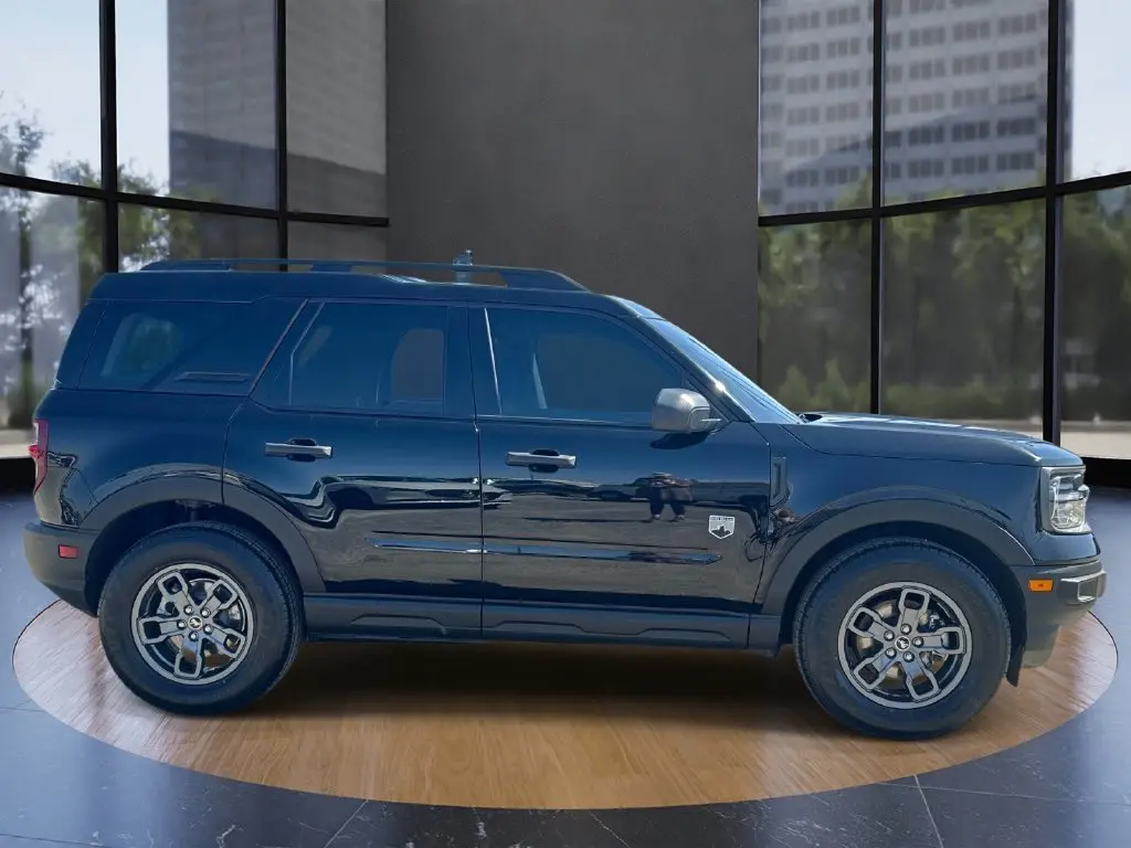 2023 Ford Bronco - $27,995