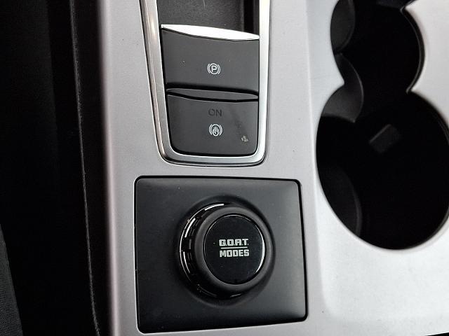 2024 Ford Bronco - $27,997