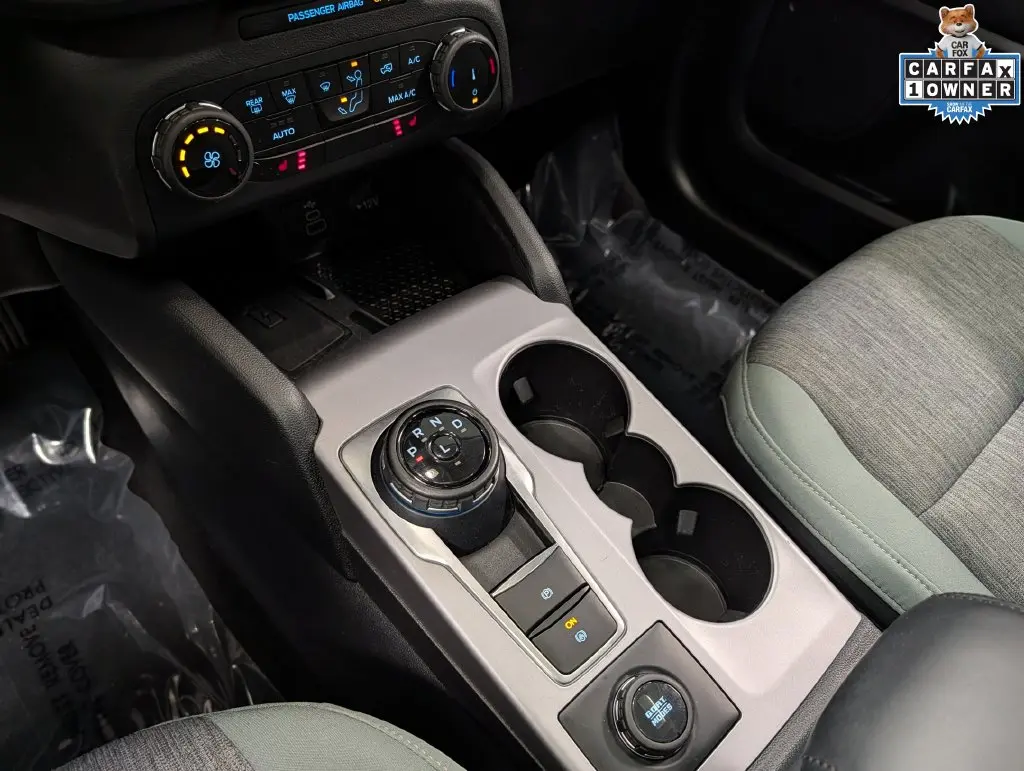 2023 Ford Bronco - $26,900