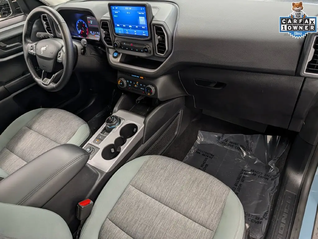 2023 Ford Bronco - $26,900