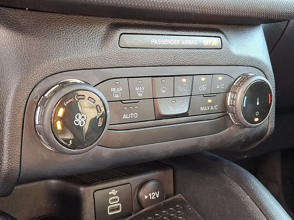 2023 Ford Bronco - $25,500