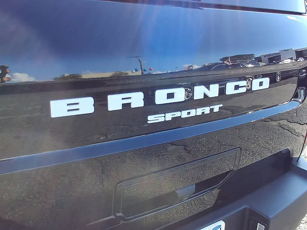 2023 Ford Bronco - $25,500