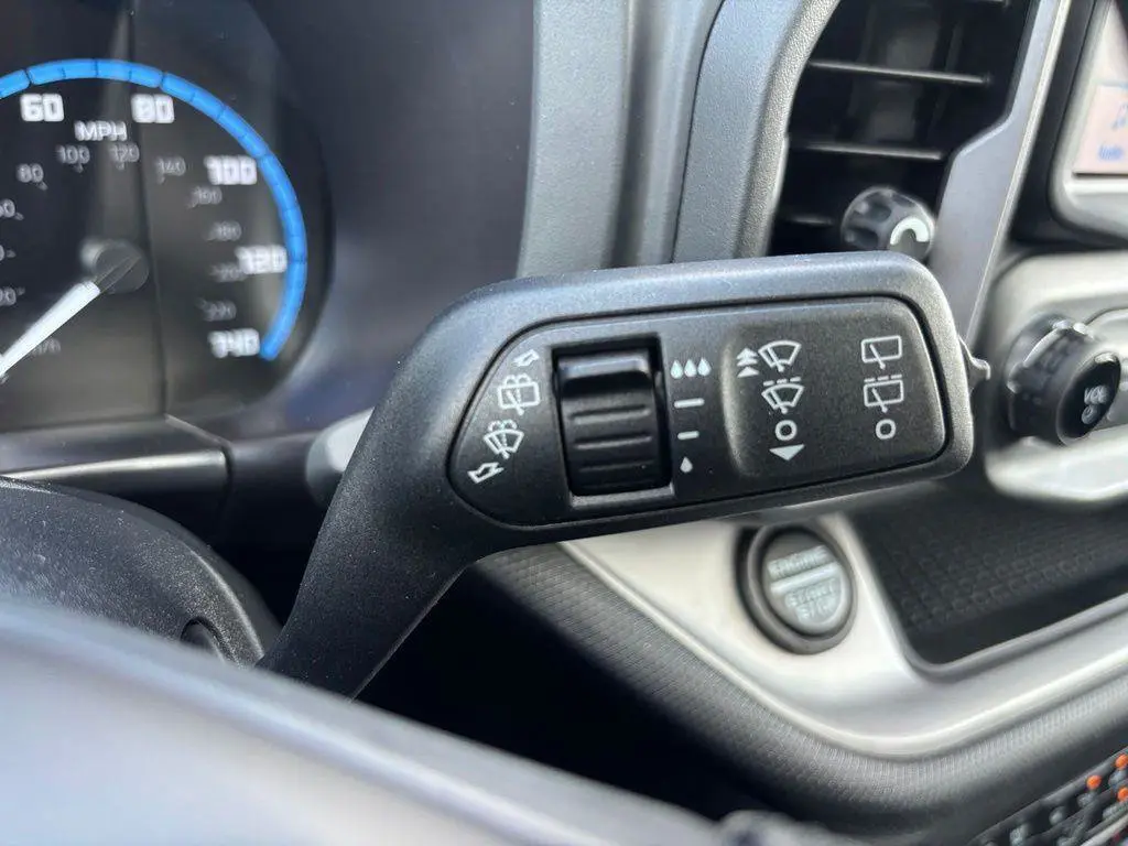 2023 Ford Bronco - $24,595