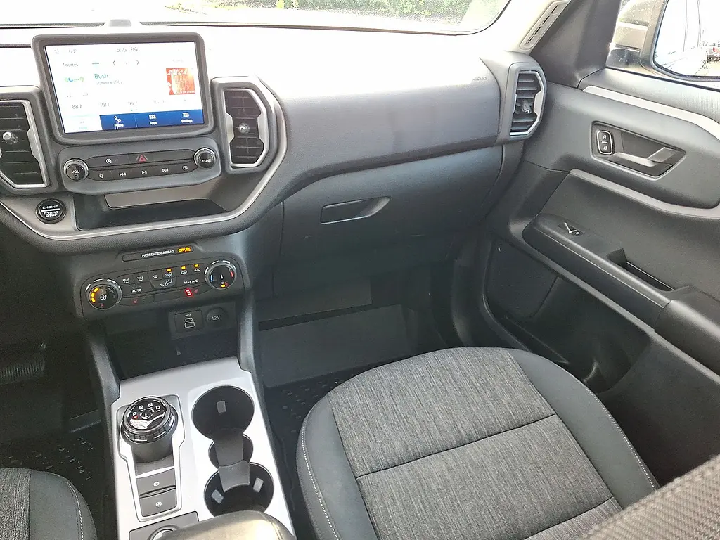 2023 Ford Bronco - $27,000