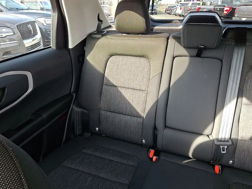 2023 Ford Bronco - $27,000
