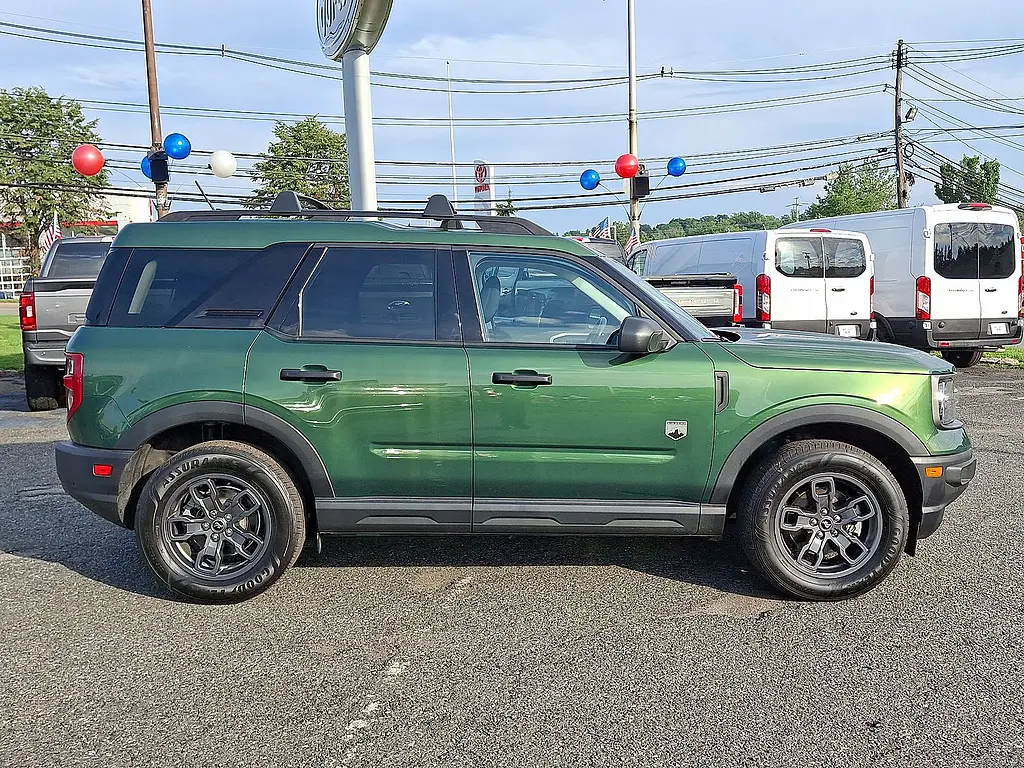 2023 Ford Bronco - $27,000