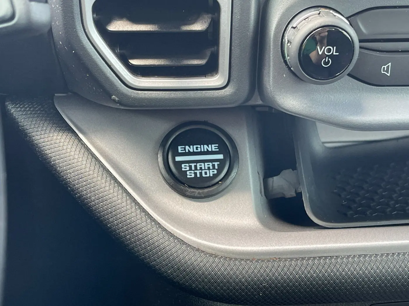 2024 Ford Bronco - $26,505
