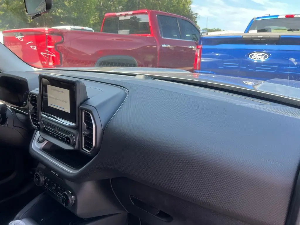 2023 Ford Bronco - $26,998
