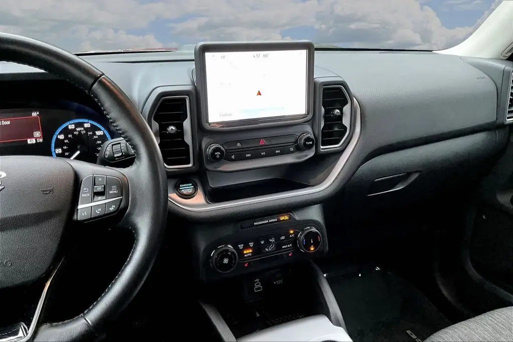 2023 Ford Bronco - $26,858