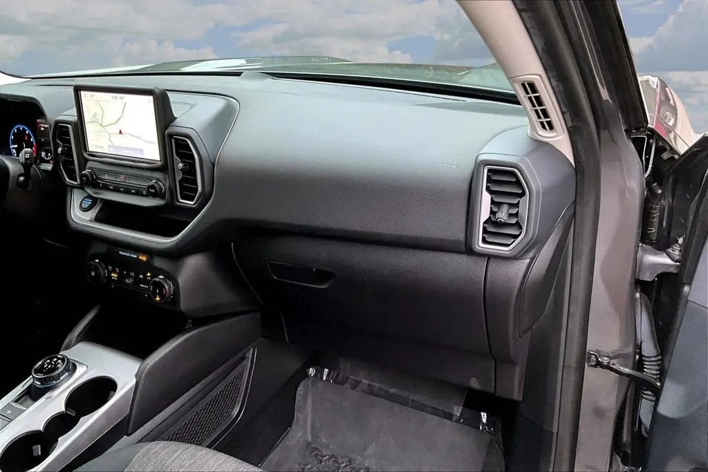 2023 Ford Bronco - $26,858