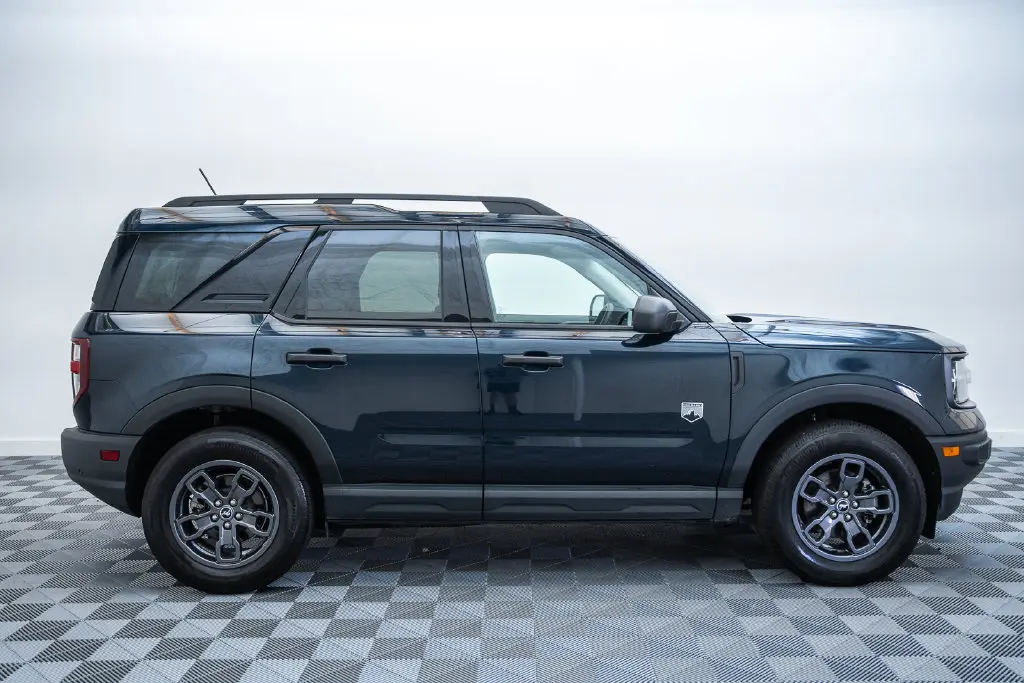 2023 Ford Bronco - $23,000