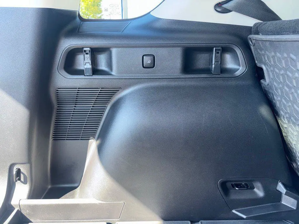 2023 Ford Bronco - $23,995