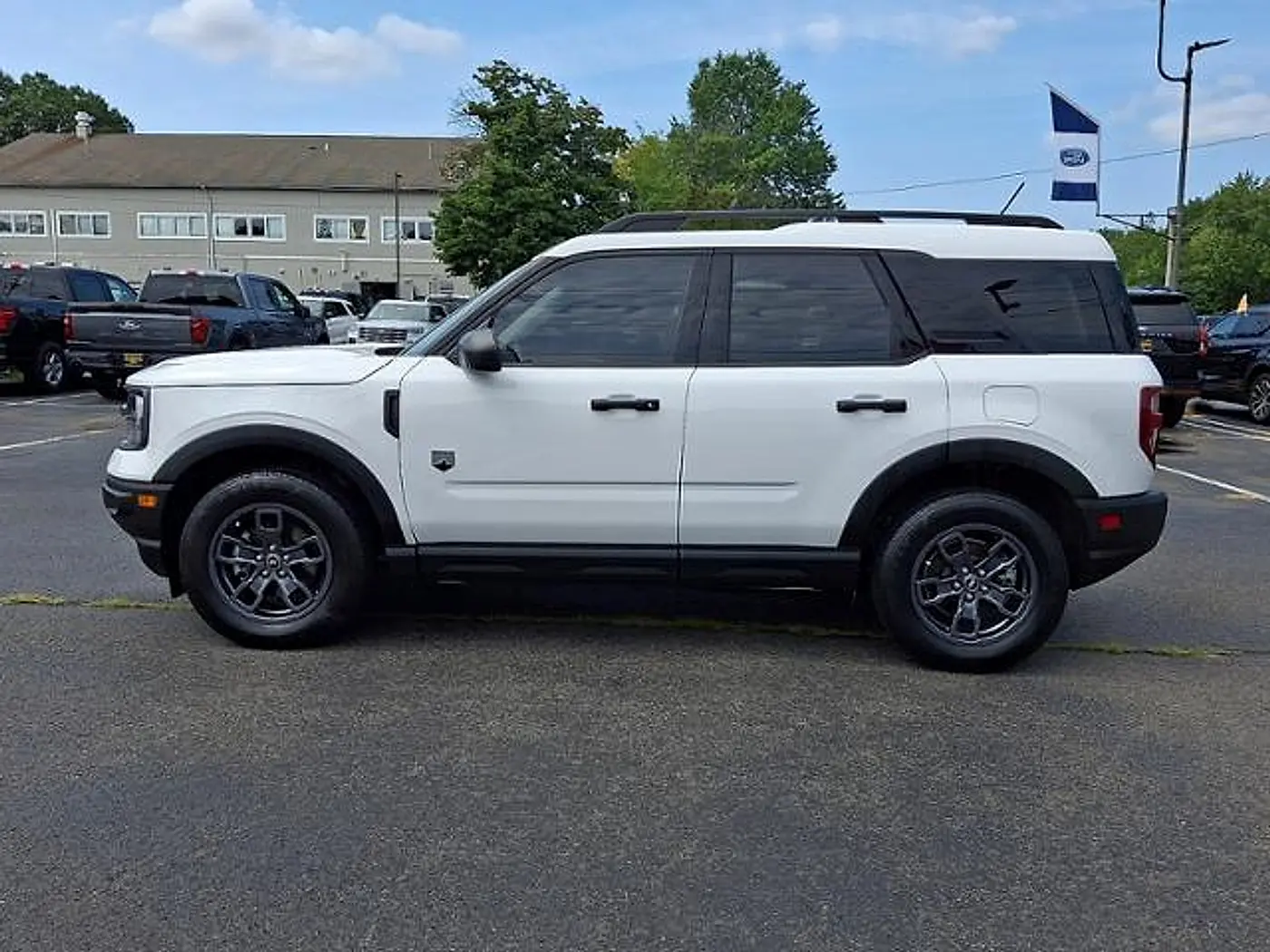 2023 Ford Bronco - $25,999