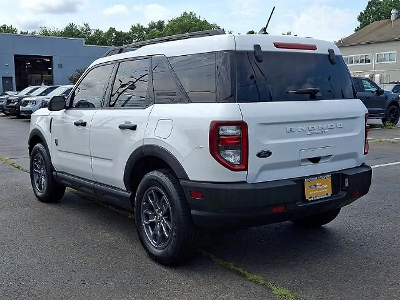 2023 Ford Bronco - $25,999