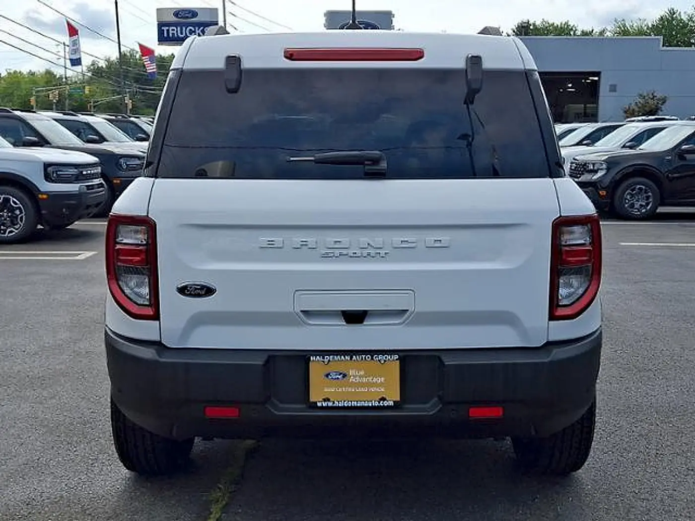 2023 Ford Bronco - $25,999